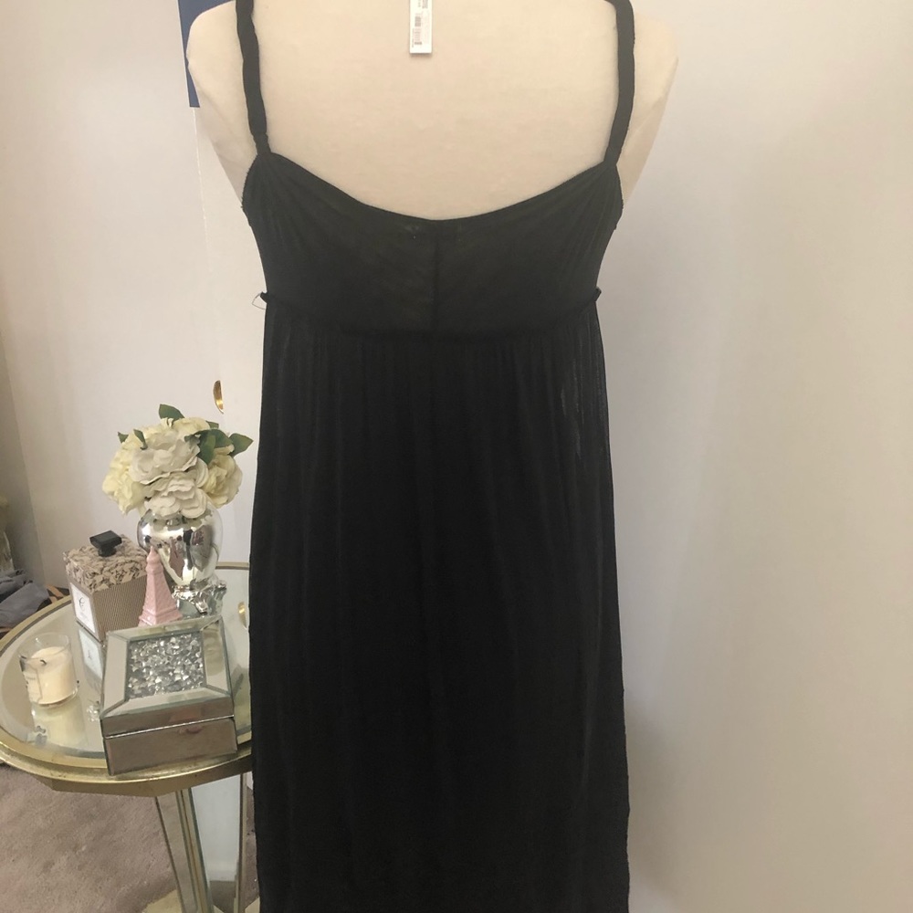 Dress - Picture 4 of 13